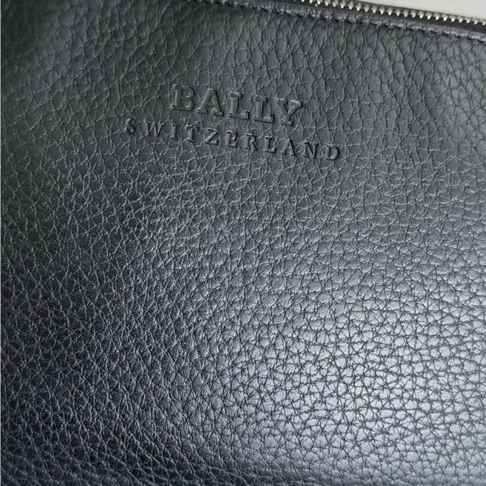 Auth Bally Clutch Organizer